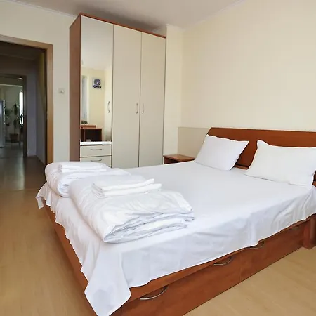 Daisy Apartman